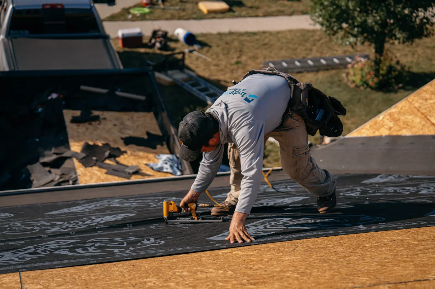Manufacturer-certified roof installation in State Line City